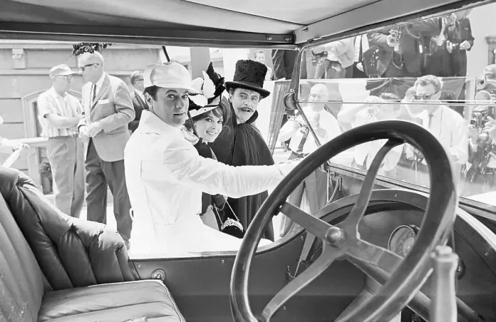 Framed Print : Tony Curtis, Natalie Wood, and Jack Lemmon Dressed for The Great Race