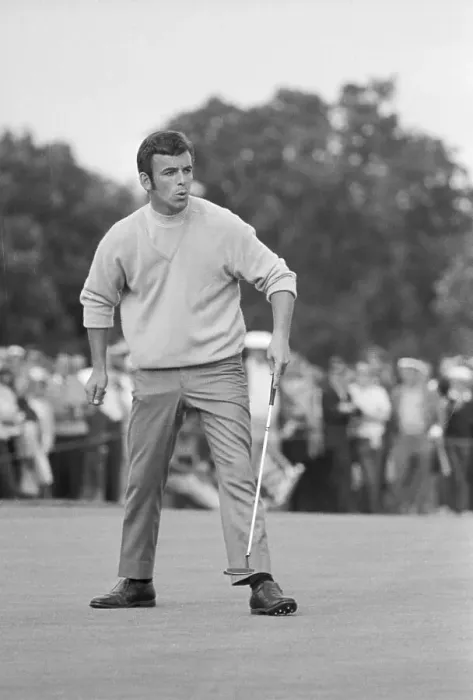 Framed Print : Tony Jacklin Watching Putt Framed Print : Tony Jacklin Watching Putt