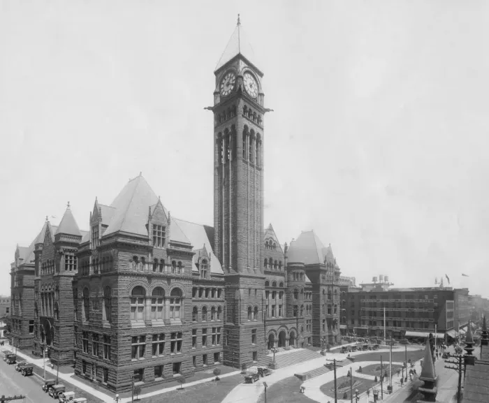 Framed Print : Toronto City Hall