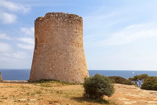 Torre de Cala Pi, medieval watchtower on the coast, Cala Pi, Mediterranean Sea, Majorca, Balearic Islands, Spain