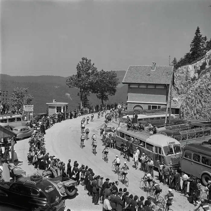 Framed Print : Tour De France, 1951 Framed Print : Tour De France, 1951