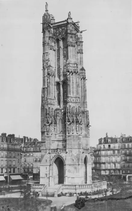 Framed Print : Tour Saint-Jacques Framed Print : Tour Saint-Jacques