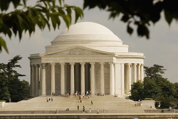 Tourists at a memorial, Jefferson Memorial, Washington DC, USA