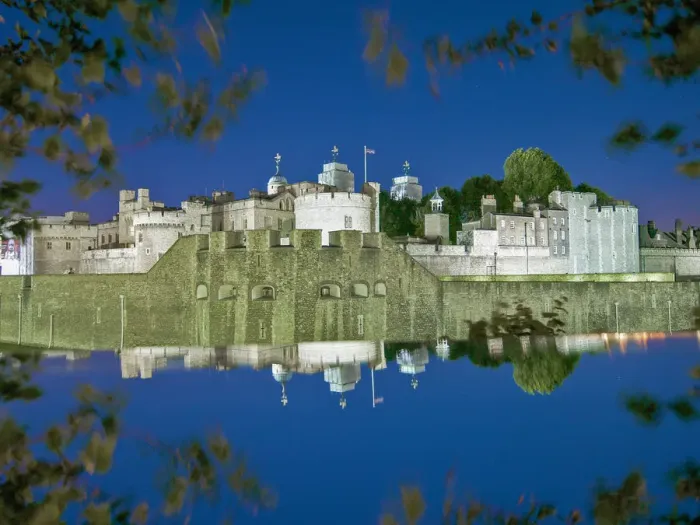 Framed Print : Tower of London Reflection Framed Print : Tower of London Reflection