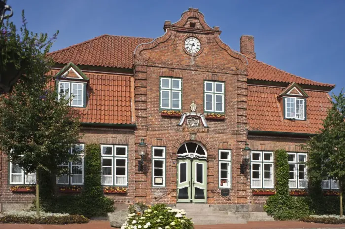 Framed Print : Town Hall, Luetjenburg, Schleswig-Holstein, Germany, Europe Framed Print : Town Hall, Luetjenburg, Schleswig-Holstein, Germany, Europe