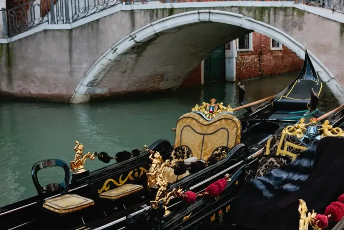 Framed Print : Traditional Gondola boats in Venice, Italy Framed Print : Traditional Gondola boats in Venice, Italy