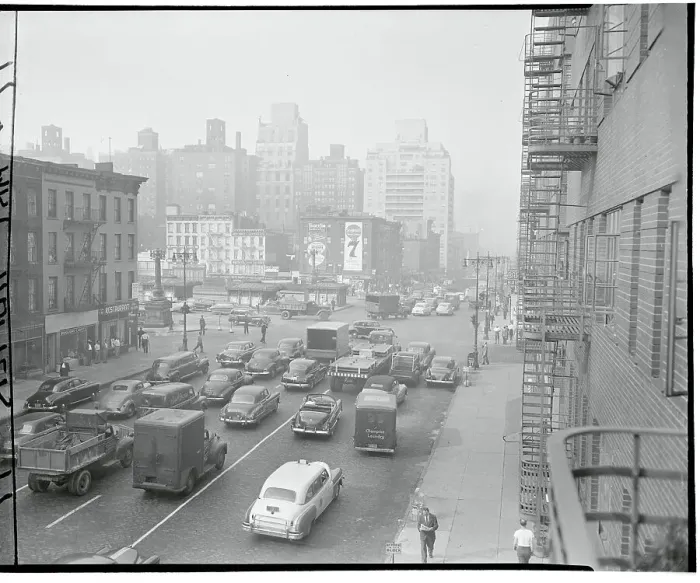 Framed Print : Traffic Jam Due to One Way Streets