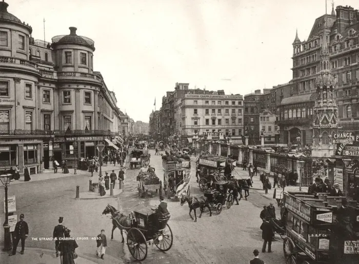 Framed Print : Traffic In Strand Framed Print : Traffic In Strand