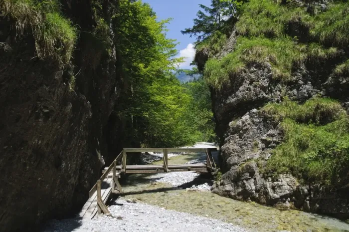 Framed Print : Trail in the Griessbachklamm gorge, Erpfendorf near St. Johann, Tyrol, Austria, Europe Framed Print : Trail in the Griessbachklamm gorge, Erpfendorf near St. Johann, Tyrol, Austria, Europe