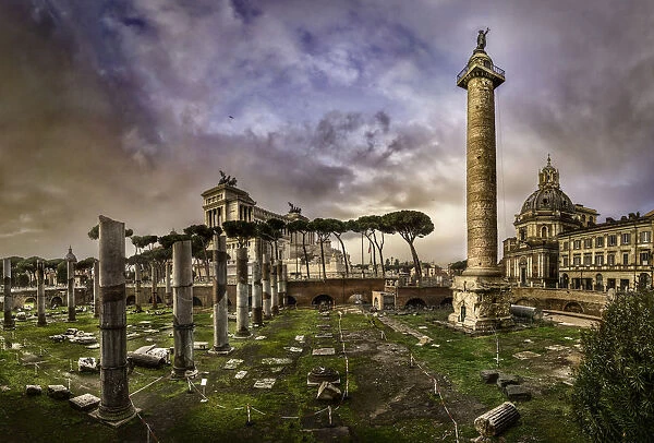 Trajans Column, Rome, Italy