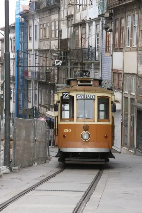 Framed Print : Tram line 22 in Porto Framed Print : Tram line 22 in Porto