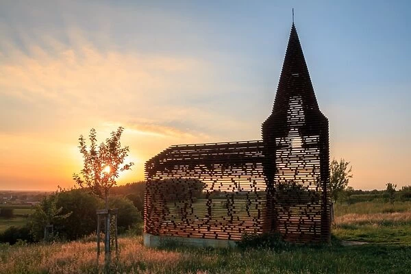 The transparent, see-through church of Borgloon