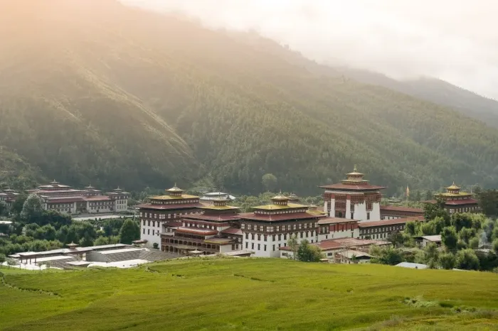 Framed Print : Trashi Chhoe Dzong, Thimphu, Bhutan Framed Print : Trashi Chhoe Dzong, Thimphu, Bhutan