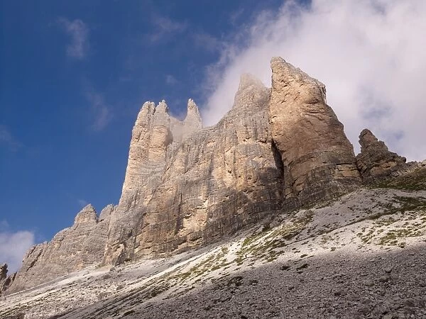 Tre Cime di Lavaredo, Dolomiti di Sesto National Park, Sexten Dolomites, Hochpustertal, High Puster Valley, South Tyrol, Italy, Europe