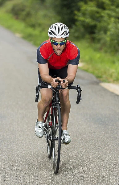 Triathlete, 45 years, cycling, Kaiserstrassle road, Baden-Wurttemberg, Germany