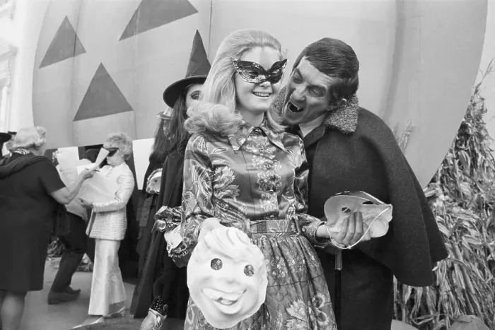 Framed Print : Tricia Nixon and Jonathan Frid Framed Print : Tricia Nixon and Jonathan Frid