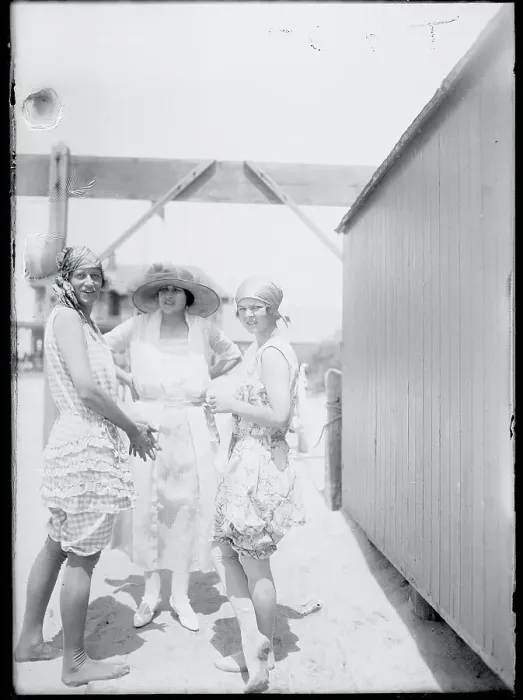 Framed Print : Trio of Society Ladies Framed Print : Trio of Society Ladies