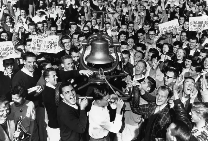Framed Print : Trojans Ring Victory Bell