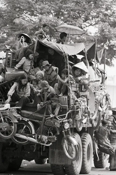 Framed Print : Truck Piled With Refugees Fleeing Framed Print : Truck Piled With Refugees Fleeing