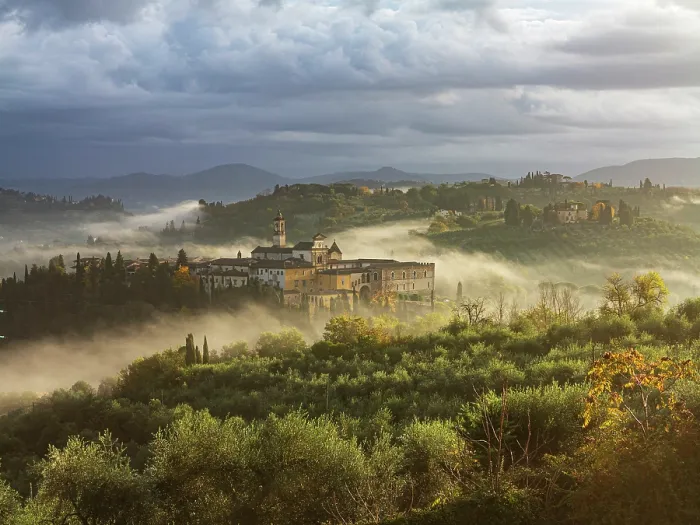 Framed Print : Tuscany, early morning view of Certosa del Galluzzo Framed Print : Tuscany, early morning view of Certosa del Galluzzo