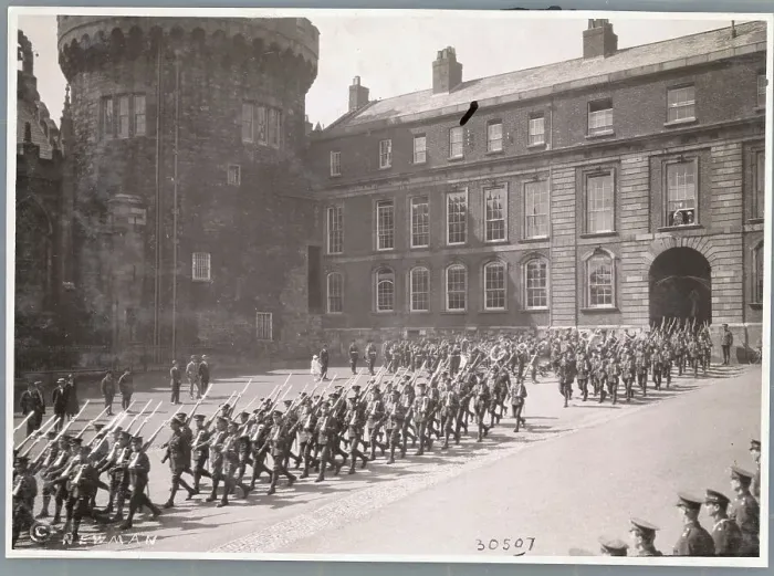 Framed Print : Twentieth Lancashire Foot Leaving Castle Framed Print : Twentieth Lancashire Foot Leaving Castle