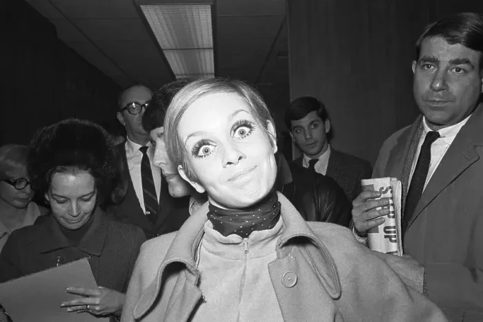 Framed Print : Twiggy Promoting Mod Clothes Framed Print : Twiggy Promoting Mod Clothes