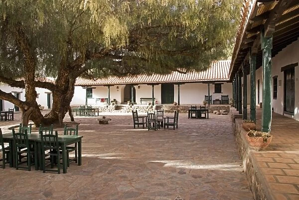 typical argentine courtyard