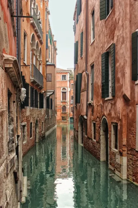Framed Print : Typical quiet side canal in Venice Framed Print : Typical quiet side canal in Venice