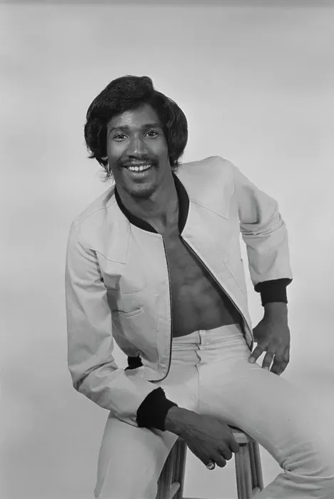 Framed Print : Tyrone Proctor - Soul Train Dancer Framed Print : Tyrone Proctor - Soul Train Dancer