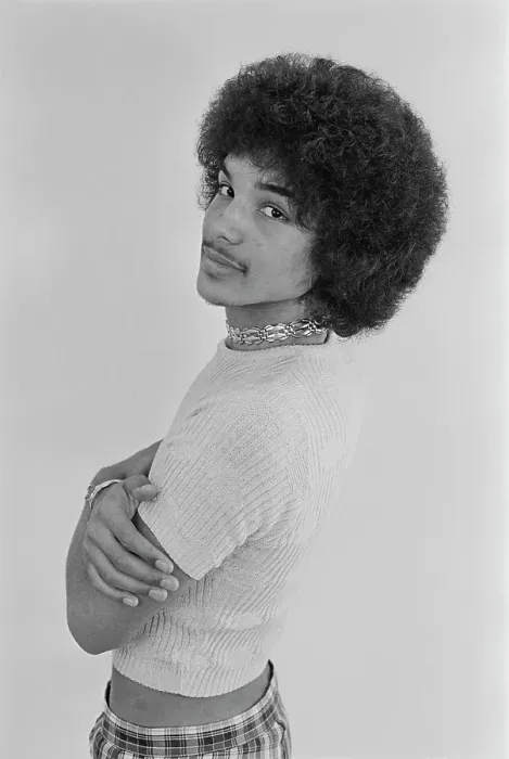 Framed Print : Tyrone Swan - Soul Train Dancer Framed Print : Tyrone Swan - Soul Train Dancer