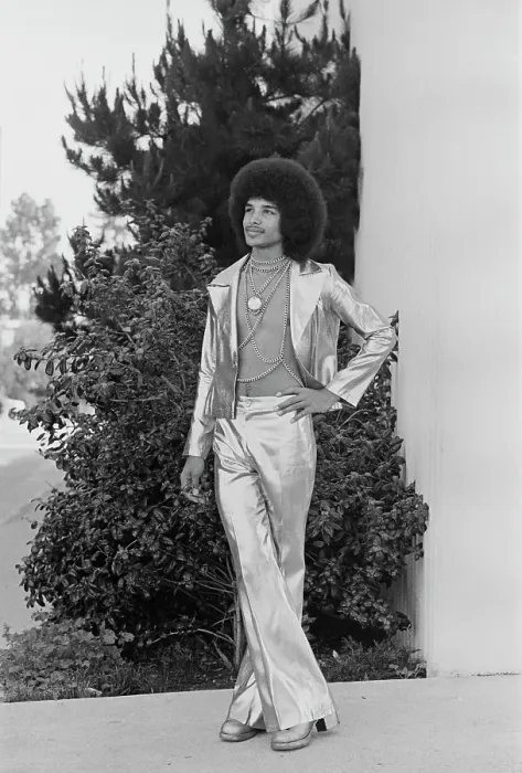 Framed Print : Tyrone Swan - Soul Train Dancer