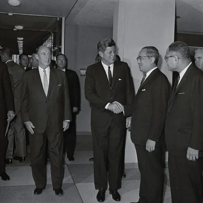 Framed Print : U Thant Greeting John F Kennedy Framed Print : U Thant Greeting John F Kennedy