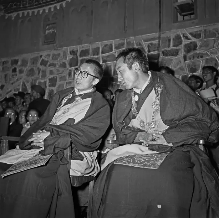Framed Print : UNESCO Buddhist Conference, 1956 Framed Print : UNESCO Buddhist Conference, 1956