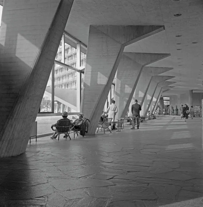 Framed Print : UNESCO Headquarters Framed Print : UNESCO Headquarters