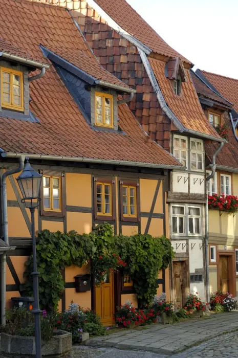 Framed Print : UNESCO World Heritage Site, Quedlinburg, Germany, Saxony-Anhalt street Wassertor (below the castle hill) Framed Print : UNESCO World Heritage Site, Quedlinburg, Germany, Saxony-Anhalt street Wassertor (below the castle hill)