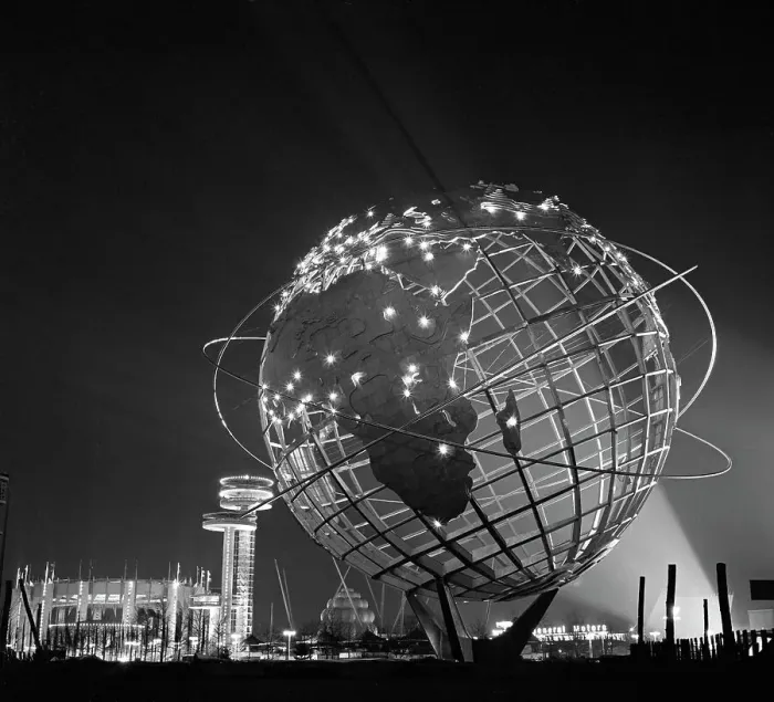 Framed Print : Unisphere at Night with Capital Lights