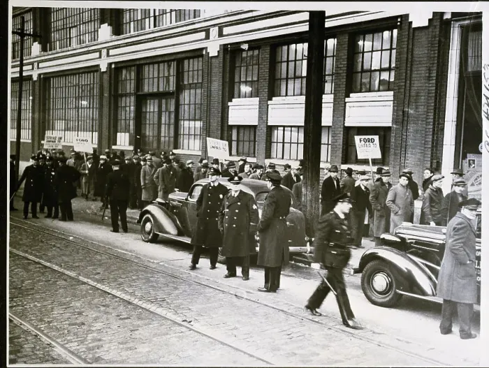 Framed Print : United Automobile Workers Picket Framed Print : United Automobile Workers Picket