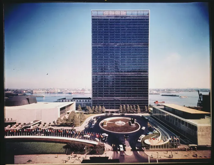 Framed Print : United Nations Buildings