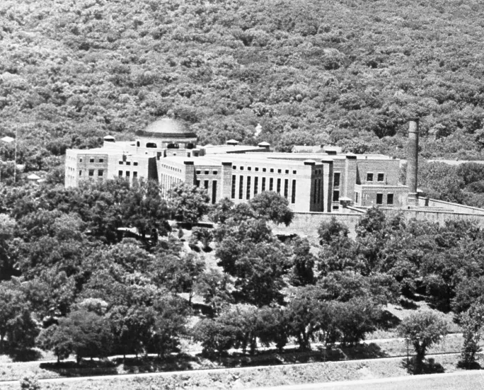 Framed Print : United States Disciplinary Barracks, Fort Leavenworth