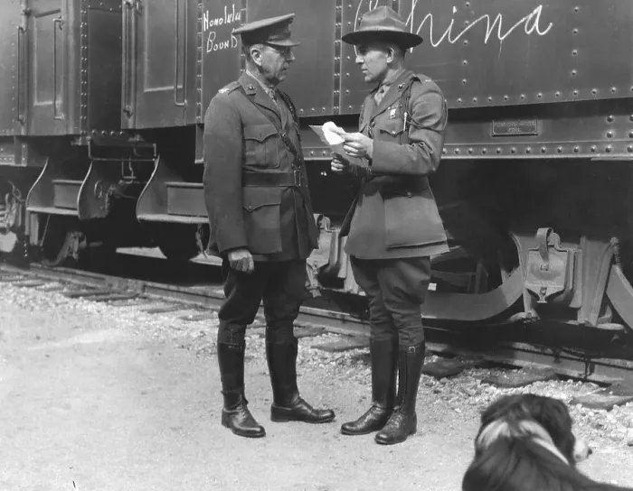 Framed Print : United States Marine Colonel Talks with Lieutenant Framed Print : United States Marine Colonel Talks with Lieutenant