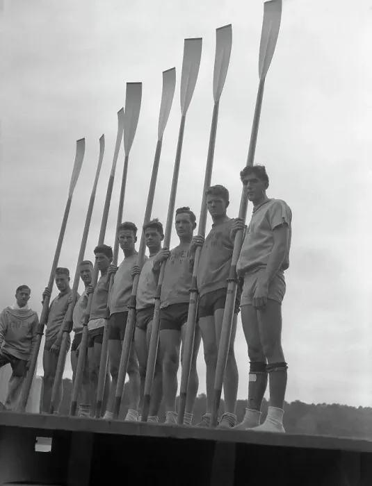 Framed Print : University of Washington Rowing Team Framed Print : University of Washington Rowing Team
