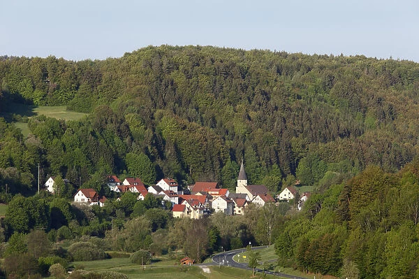 Untertrubach, municipality of Obertrubach, Trubachtal valley, as seen from Wolfsberg castle ruin, Little Switzerland, Upper Franconia, Franconia, Bavaria, Germany, Europe