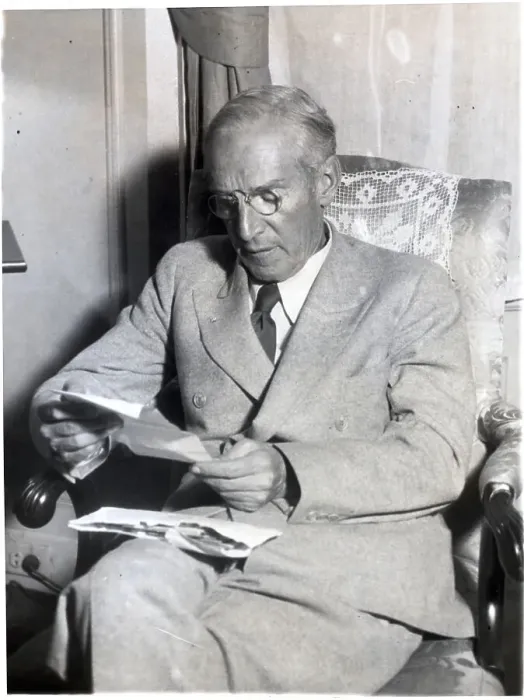 Framed Print : Upton Sinclair Reading A Letter Framed Print : Upton Sinclair Reading A Letter