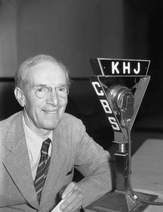 Framed Print : Upton Sinclair Speaking into CBS Microphone Framed Print : Upton Sinclair Speaking into CBS Microphone