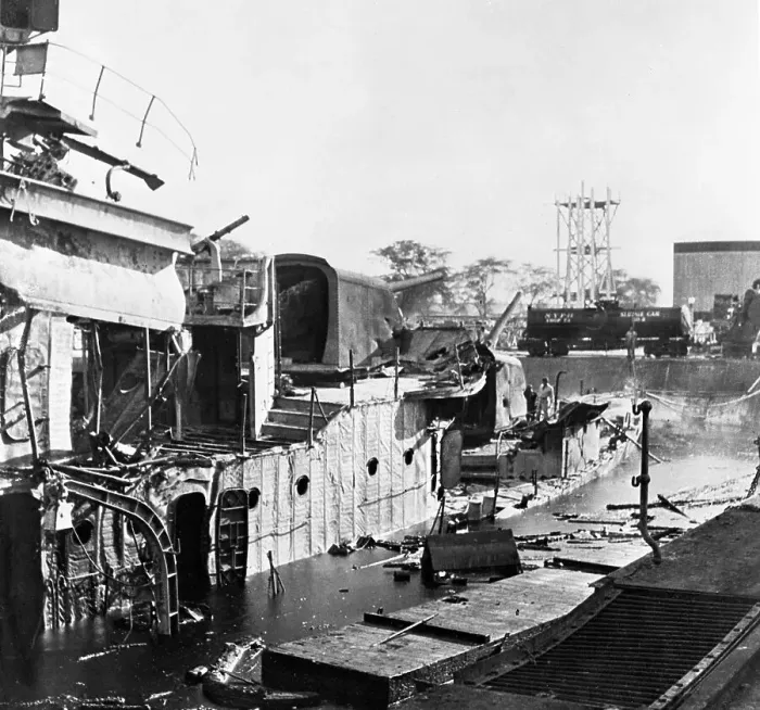 Framed Print : U.S. Destroyer Downes Framed Print : U.S. Destroyer Downes
