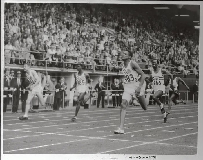 Framed Print : U.S. Olympic Runner Andy Stanefield Winning Race