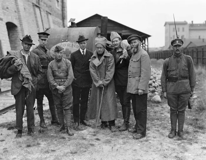 Framed Print : U.S. POWs Posing After Release