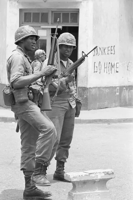 Framed Print : U.S. Soldiers with Anti-American Graffiti Framed Print : U.S. Soldiers with Anti-American Graffiti