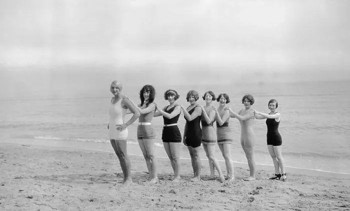 Framed Print : USA, Florida, Group of young women in bathing suits on beach Framed Print : USA, Florida, Group of young women in bathing suits on beach
