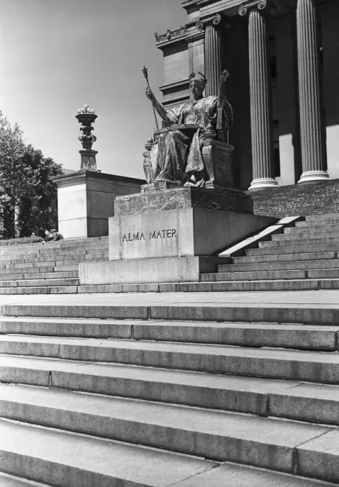 Framed Print : USA, New York City, Columbia University, Alma Mater statue Framed Print : USA, New York City, Columbia University, Alma Mater statue